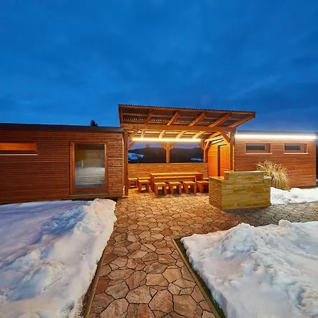 Dum Kerstin Holiday home *